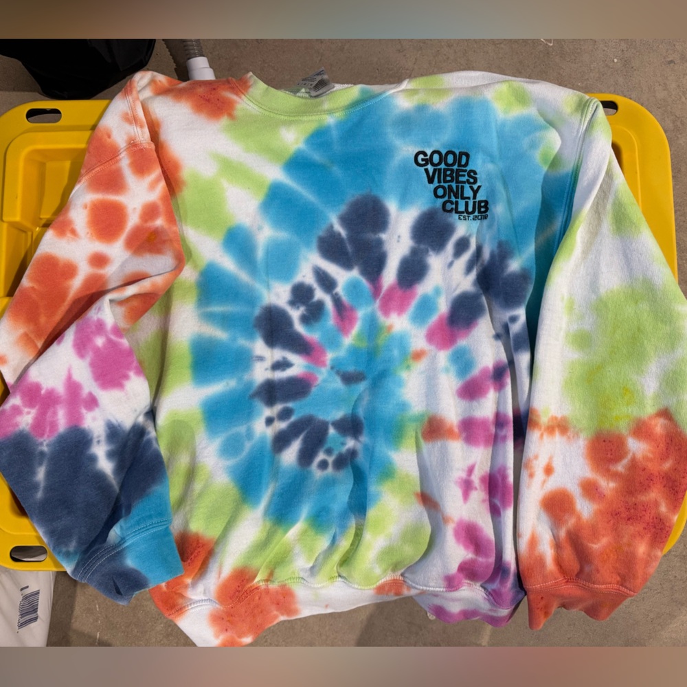 Good Vibes Only Club Tye Dye Crewneck
